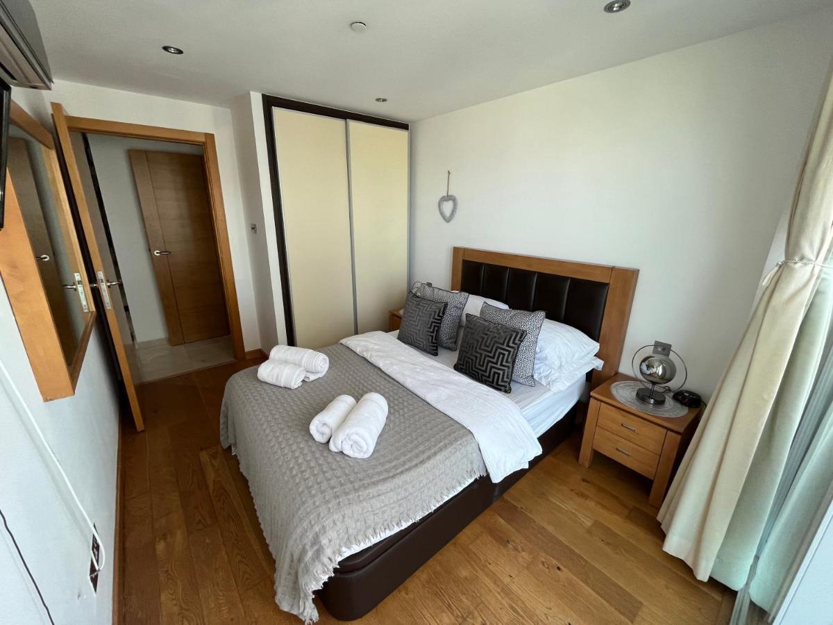 Ocean Village Lovely 2 Bedroom Apartment Cebelitarık Dış mekan fotoğraf